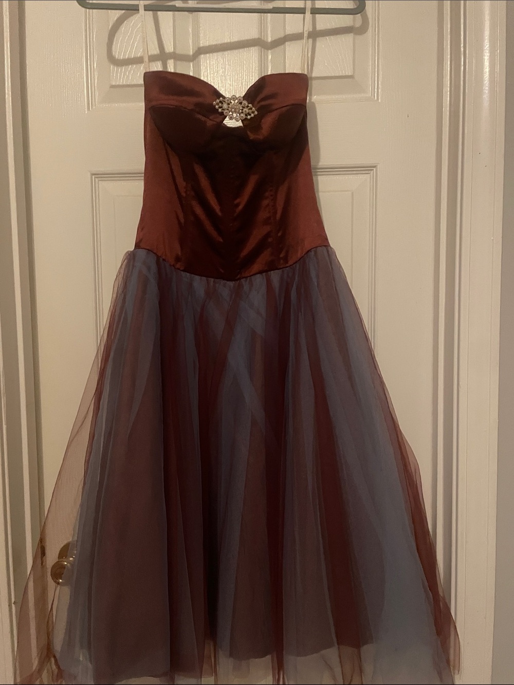 Juniors Strapless Burgundy Tulle Occasion Dress with Brooch